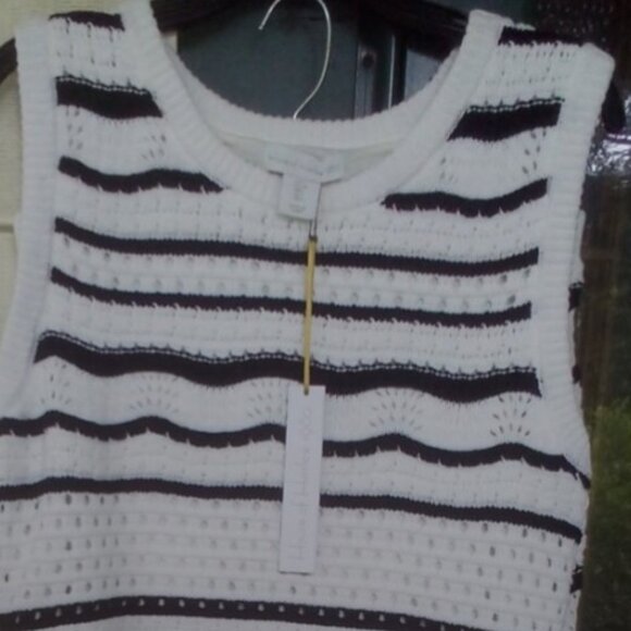 House of Harlow 1960 2PC Crocheted Blck/Whte Stripe Top & Maxi Skirt Size: L NWT - Picture 12 of 12